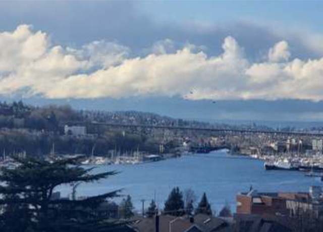 Property at 2208 Harvard Ave E, Seattle, WA 98102