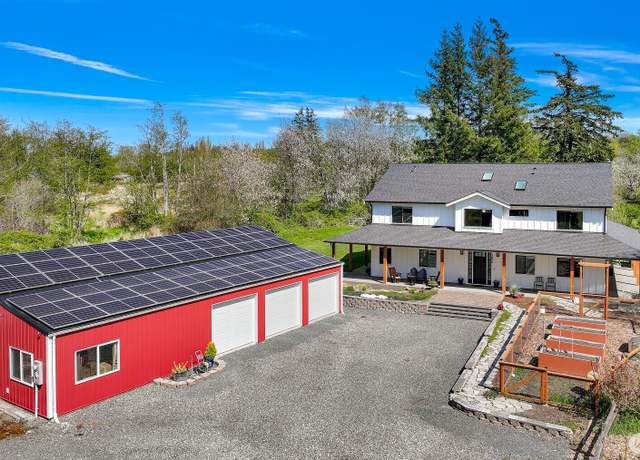 Property at 1699 Skagit St, Bellingham, WA 98226, 4 beds, 4 baths