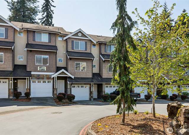 Property at 17813 80th Ave NE Unit D5, Kenmore, WA 98028, 2 beds, 2.5 baths