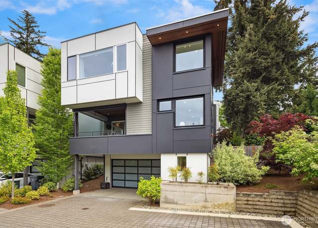Property at 11707 NE 78th Ct #2, Kirkland, WA 98033, 3 beds, 2.5 baths
