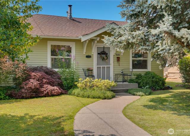 Property at 1048 Pioneer St, Enumclaw, WA 98022, 3 beds, 2 baths