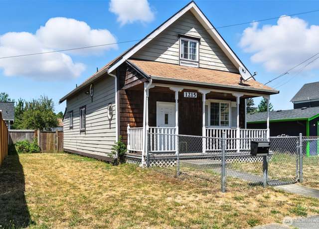 Property at 1215 S 16th St, Tacoma, WA 98405, 4 beds, 2 baths