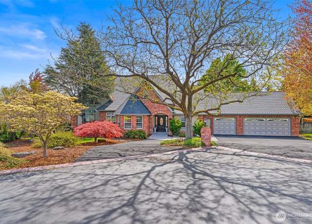 Property at 6810 Ravens Gate Way, Yakima, WA 98908, 6 beds, 4.5 baths