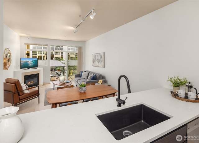 Property at 300 110th Ave NE #303, Bellevue, WA 98004, 1 bed, 1 bath