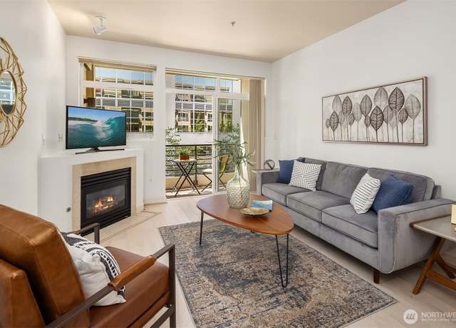 Property at 300 110th Ave NE #303, Bellevue, WA 98004, 1 bed, 1 bath