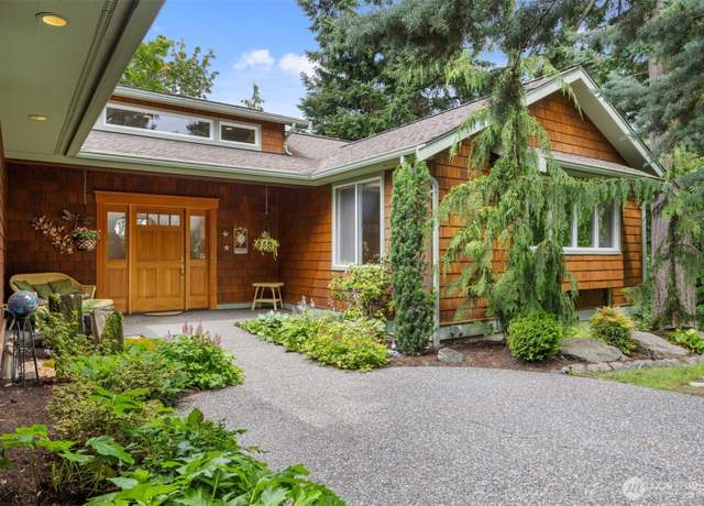 Property at 4203 Harrison St, Bellingham, WA 98229, 4 beds, 3 baths