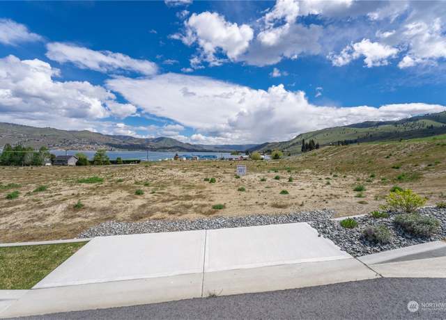 Property at 115 Loretta Ln, Chelan, WA 98816