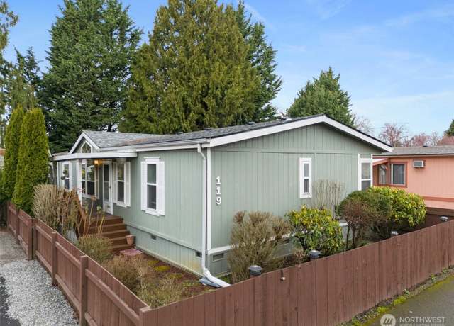 Property at 401 37th St SE #119, Auburn, WA 98002, 3 beds, 2 baths