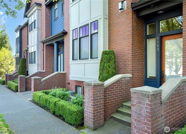 Property at 1153 NE HIGH St, Issaquah, WA 98029, 4 beds, 3 baths