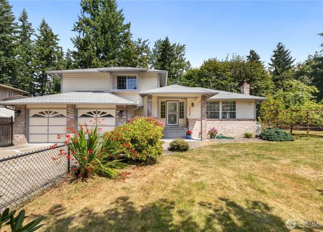 Property at 32224 159th Ave SE, Auburn, WA 98092, 3 beds, 2.5 baths