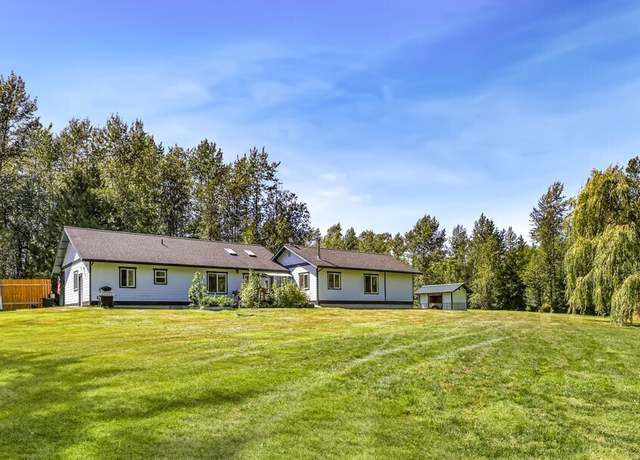 Property at 19379 Morton Rd, Burlington, WA 98233, 3 beds, 3 baths