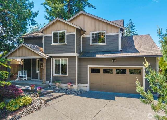 Property at 7203 Myers Rd E, Bonney Lake, WA 98391, 4 beds, 2.5 baths