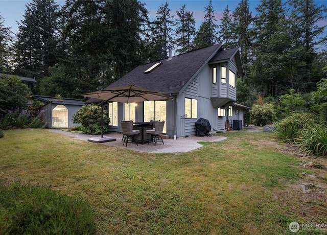 Property at 5730 Garden Ln SW, Olympia, WA 98502, 3 beds, 2.5 baths