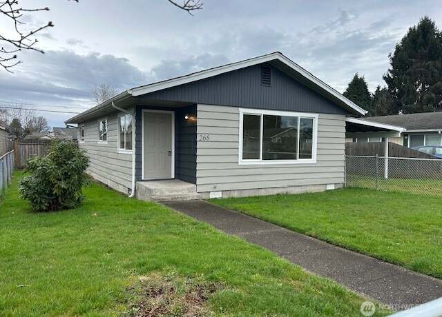 Property at 268 Baltimore St, Longview, WA 98632, 3 beds, 1 bath