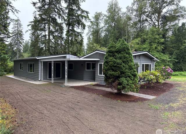 Property at 2200 SW Spruce Rd, Port Orchard, WA 98367, 3 beds, 2 baths
