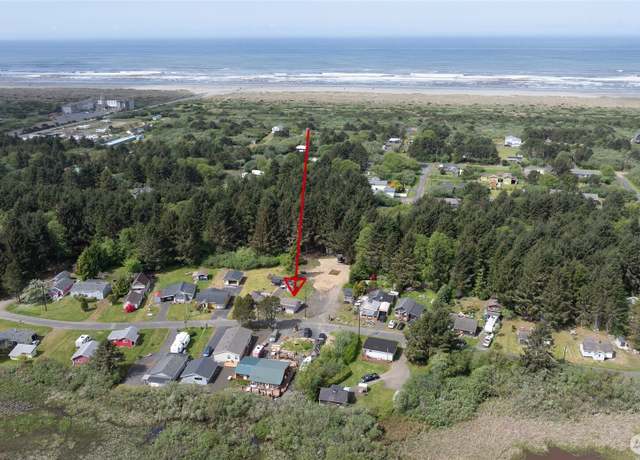 Property at 77 Oyehut Rd, Hoquiam, WA 98550, 2 beds, 1 bath
