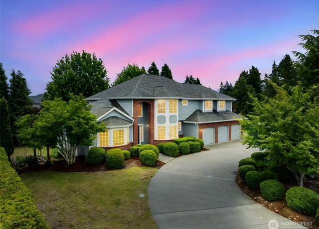 Property at 8711 Fenwick Loop SE SE, Olympia, WA 98513, 5 beds, 2.5 baths