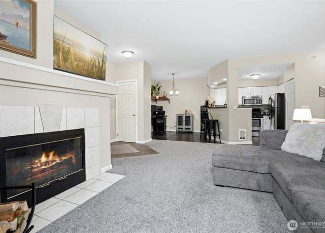 Property at 15300 112th Ave NE Unit C102, Bothell, WA 98011, 1 bed, 1 bath