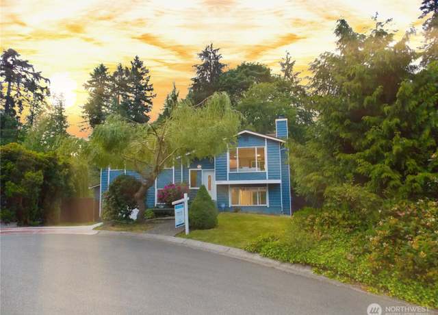 Property at 5723 145th St SW, Edmonds, WA 98026, 4 beds, 2 baths