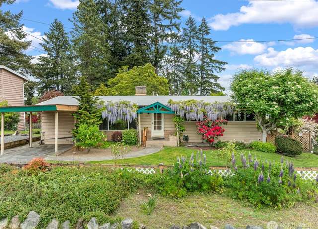 Property at 24117 77th Pl W, Edmonds, WA 98026, 3 beds, 1 bath