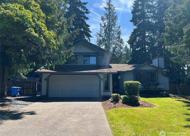 Property at 15015 104th Avenue Ct E, Puyallup, WA 98374, 3 beds, 2.5 baths
