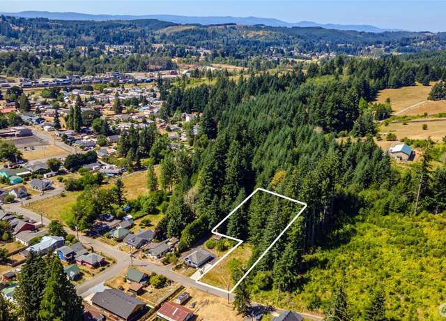 Property at 1301 Bayne St, Centralia, WA 98531