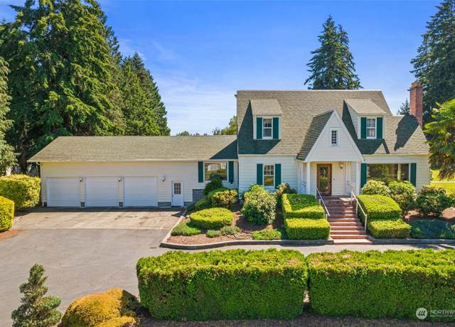 Property at 1026 Alder St, Centralia, WA 98531, 3 beds, 3.5 baths