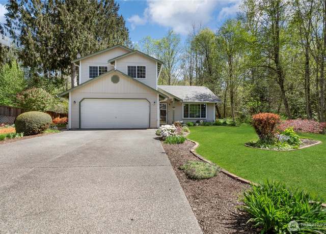 Property at 29313 78th Ave S, Roy, WA 98580, 3 beds, 2.5 baths
