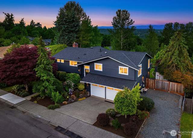 Property at 12710 89th Pl NE, Kirkland, WA 98034, 4 beds, 3 baths