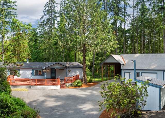 Property at 8181 Toad Rd SW, Port Orchard, WA 98367, 4 beds, 2 baths