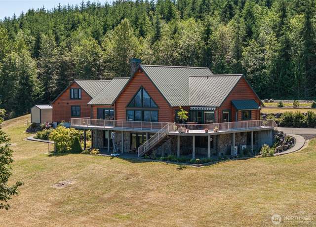 Property at 279 Ocean View Dr, Port Angeles, WA 98362, 3 beds, 3.5 baths