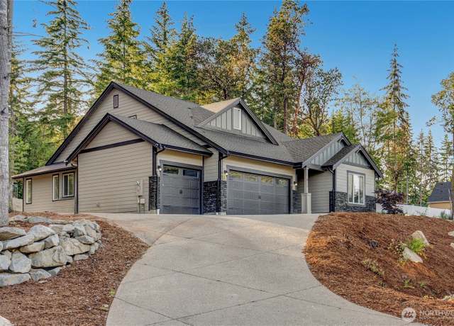 Property at 812 Tiedeman Rd NW, Lakebay, WA 98349, 4 beds, 3 baths