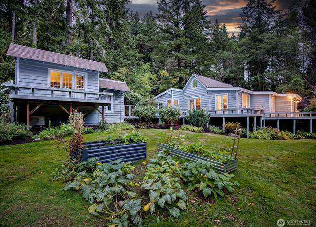 Property at 10773 Hyla Ave NE, Bainbridge Island, WA 98110, 2 beds, 1.5 baths