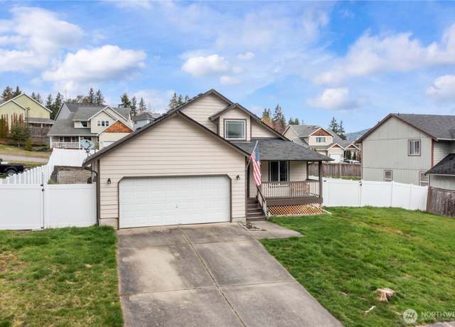 Property at 774 Carriage Court Dr W, Eatonville, WA 98328, 3 beds, 2 baths