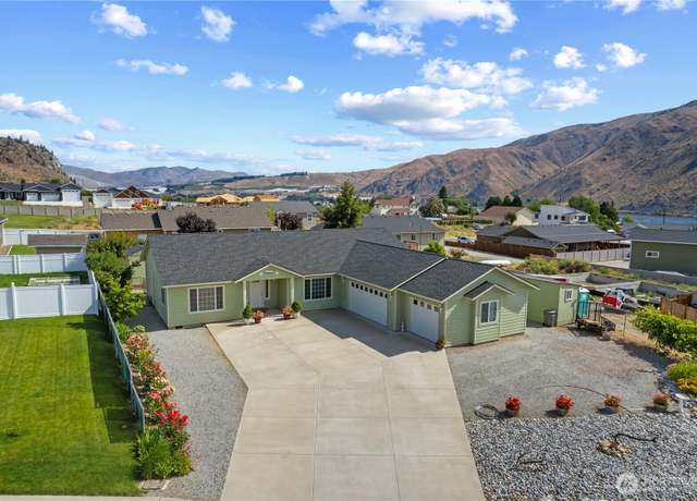 Property at 1010 Crest Loop, Entiat, WA 98822, 4 beds, 2 baths