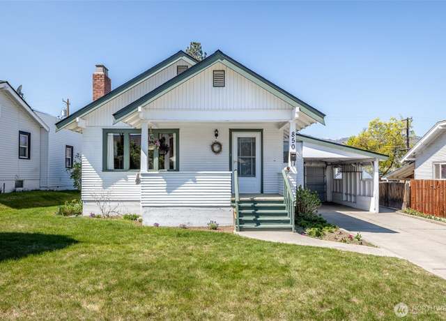 Property at 850 Kittitas St, Wenatchee, WA 98801, 3 beds, 2 baths