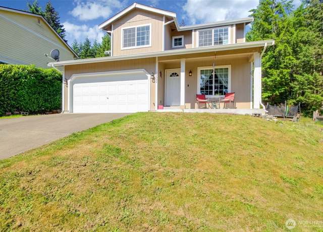 Property at 13502 215th Ave E, Bonney Lake, WA 98391, 3 beds, 2.5 baths