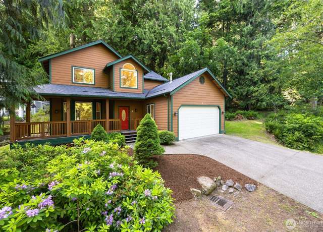 Property at 3 Spring Rd, Bellingham, WA 98229, 3 beds, 2.5 baths