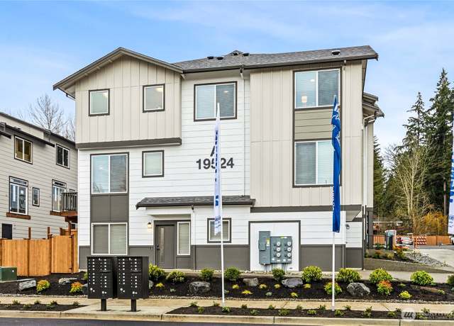 Property at 19524 16th Ave SE Unit E2, Bothell, WA 98012, 4 beds, 3.5 baths