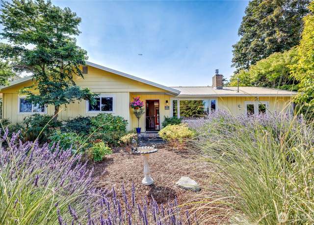 Property at 1127 Adams St, Port Townsend, WA 98368, 3 beds, 2 baths