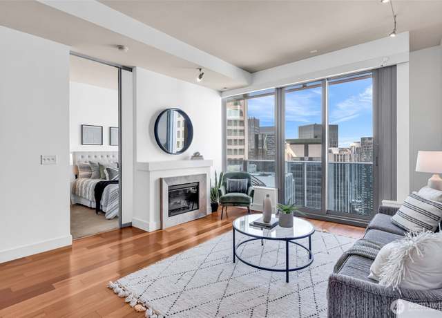 Property at 737 Olive Way #3101, Seattle, WA 98101, 1 bed, 1 bath
