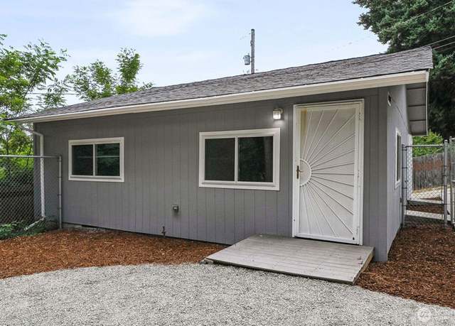 Property at 6402 S Stevens St, Tacoma, WA 98409, 2 beds, 1.5 baths