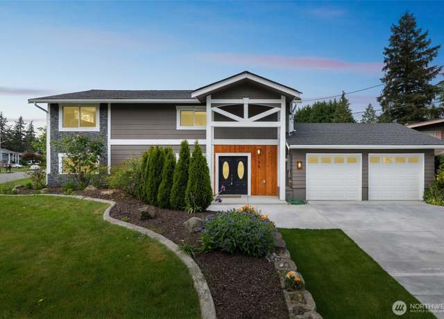 Property at 136 145th Ave NE, Bellevue, WA 98007, 4 beds, 2.5 baths