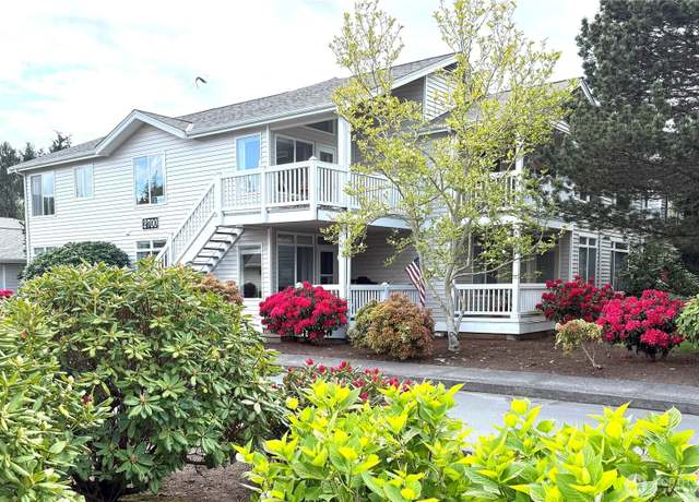 Property at 2700 Old Fairhaven Pkwy Unit 2D, Bellingham, WA 98225, 2 beds, 2 baths