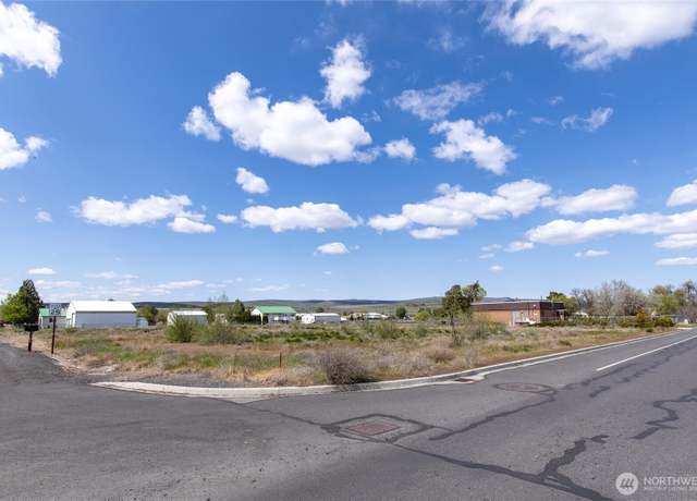 Property at 400 S Division St, Soap Lake, WA 98851