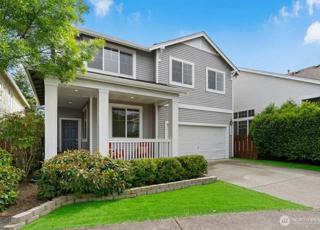 Property at 4425 S 220th Pl #13, Kent, WA 98032, 5 beds, 2.5 baths