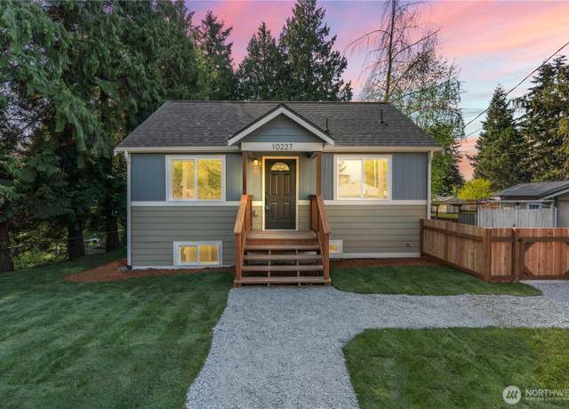 Property at 10227 6th Ave SW, Seattle, WA 98146, 4 beds, 3 baths