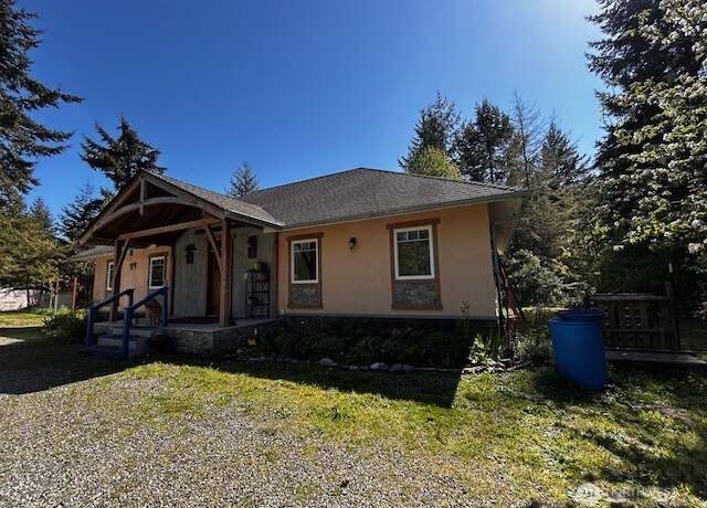 Property at 1133 Parkridge Dr, Port Townsend, WA 98368, 2 beds, 2.5 baths