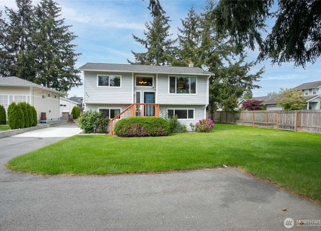 Property at 843 E Gilkey Rd, Burlington, WA 98233, 3 beds, 2 baths