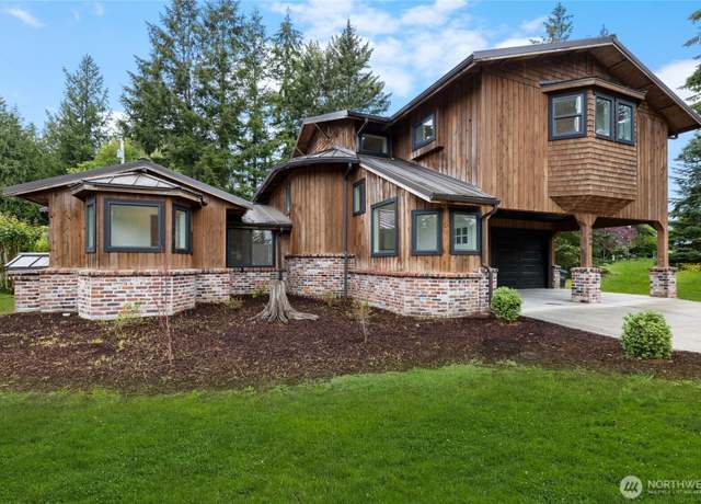 Property at 7409 Myers Rd, Bonney Lake, WA 98391, 3 beds, 2.5 baths